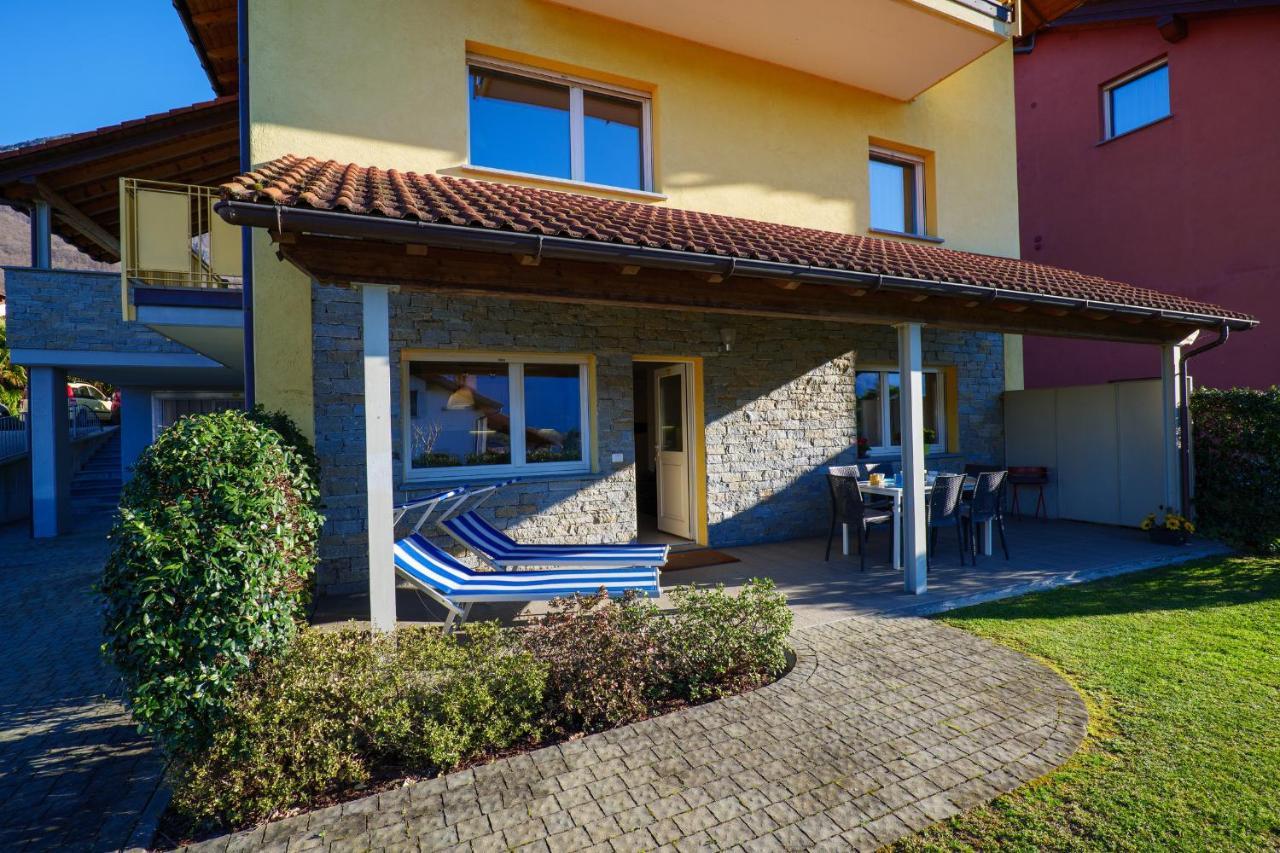 Residence Girasole Casa Gialla Colico Exterior foto