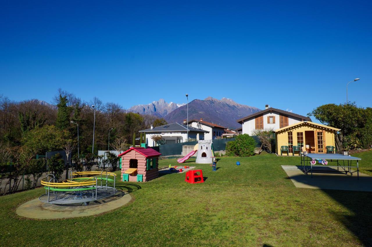 Residence Girasole Casa Gialla Colico Exterior foto